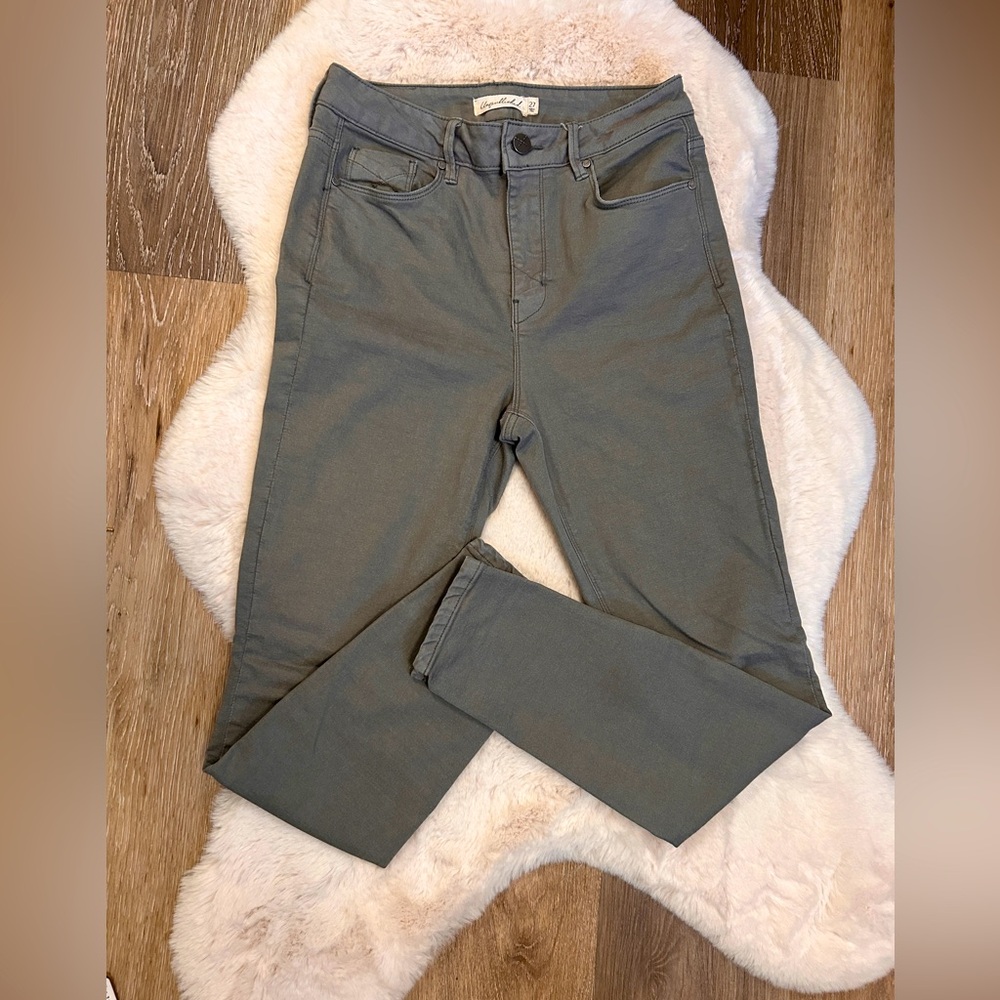 Unpublished jeans size 27